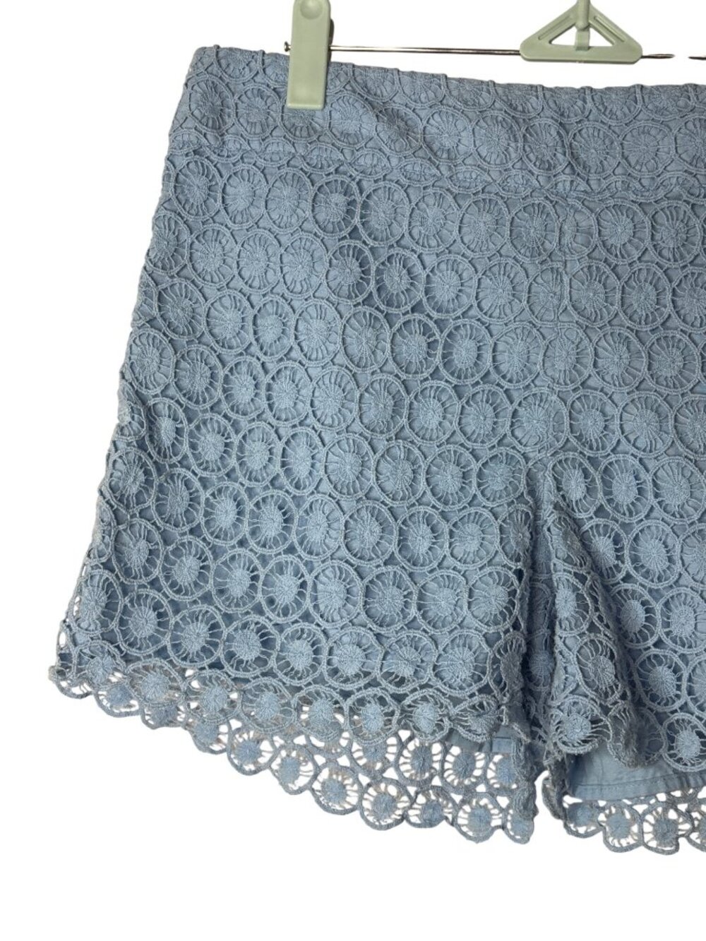 Ann Taylor LOFT Womens Shorts Size 4 Light Blue Lace Overlay Cotton - Picture 2 of 6